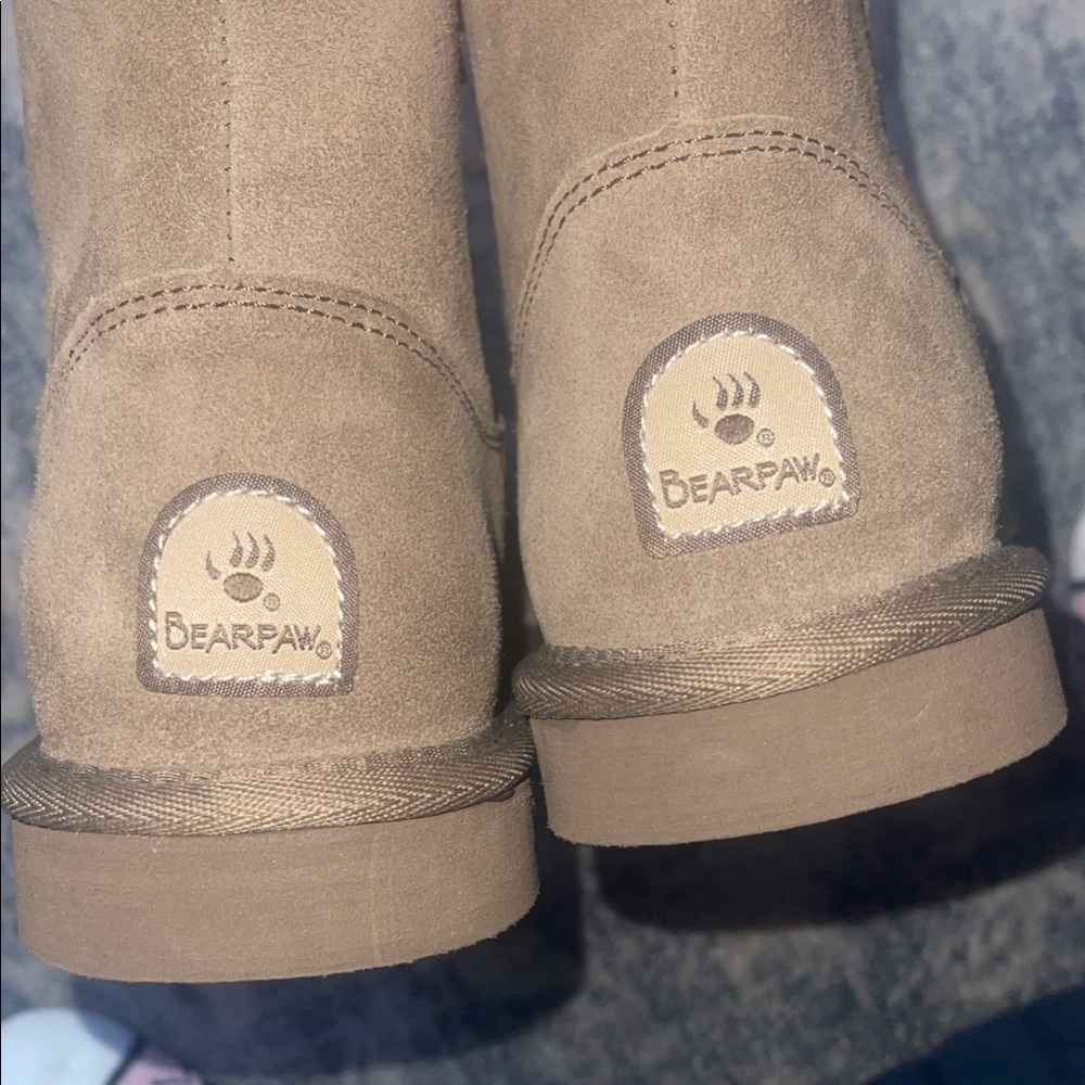 BearPaw Women’s Tan Boots with Cream Lining